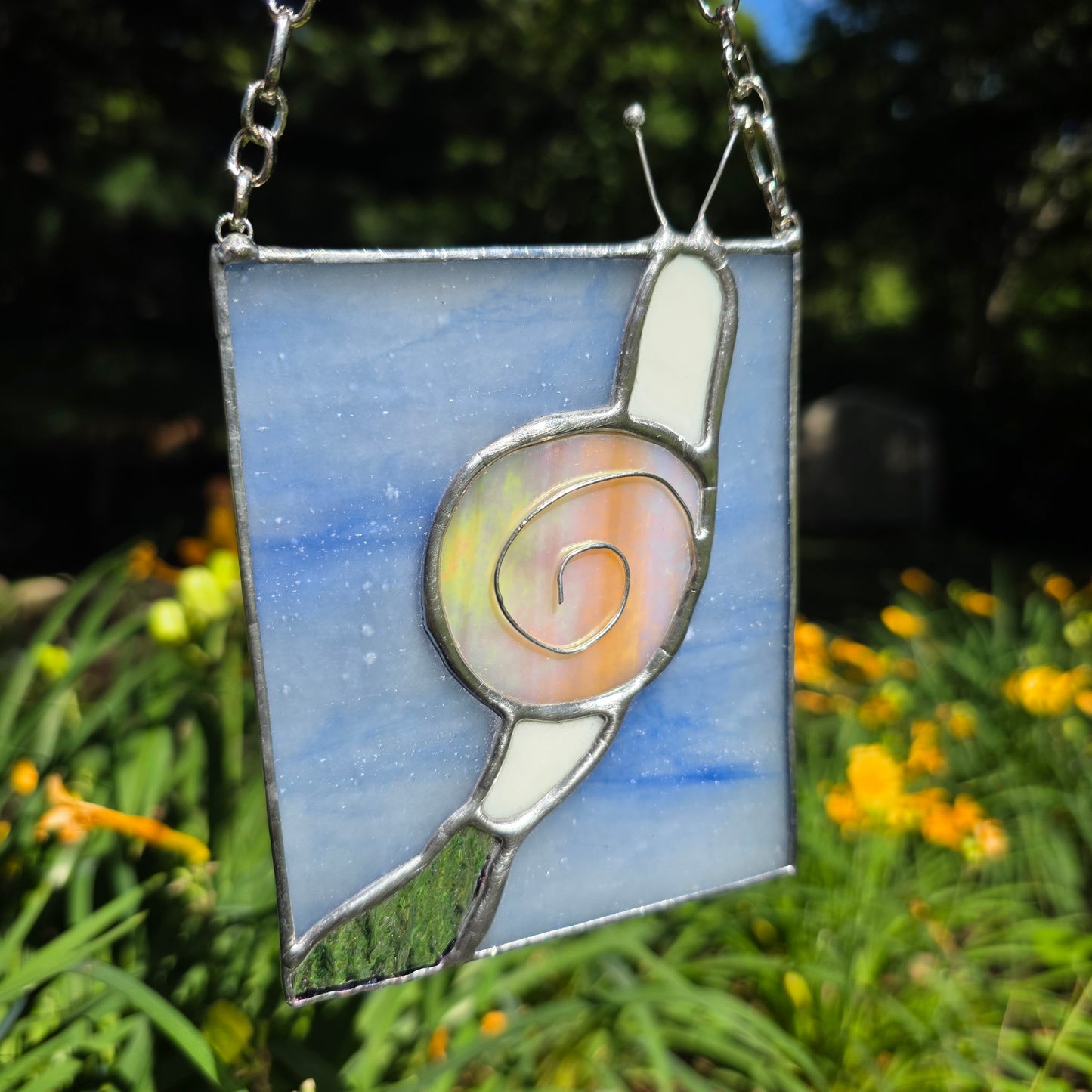 Cream Snail Stained Glass