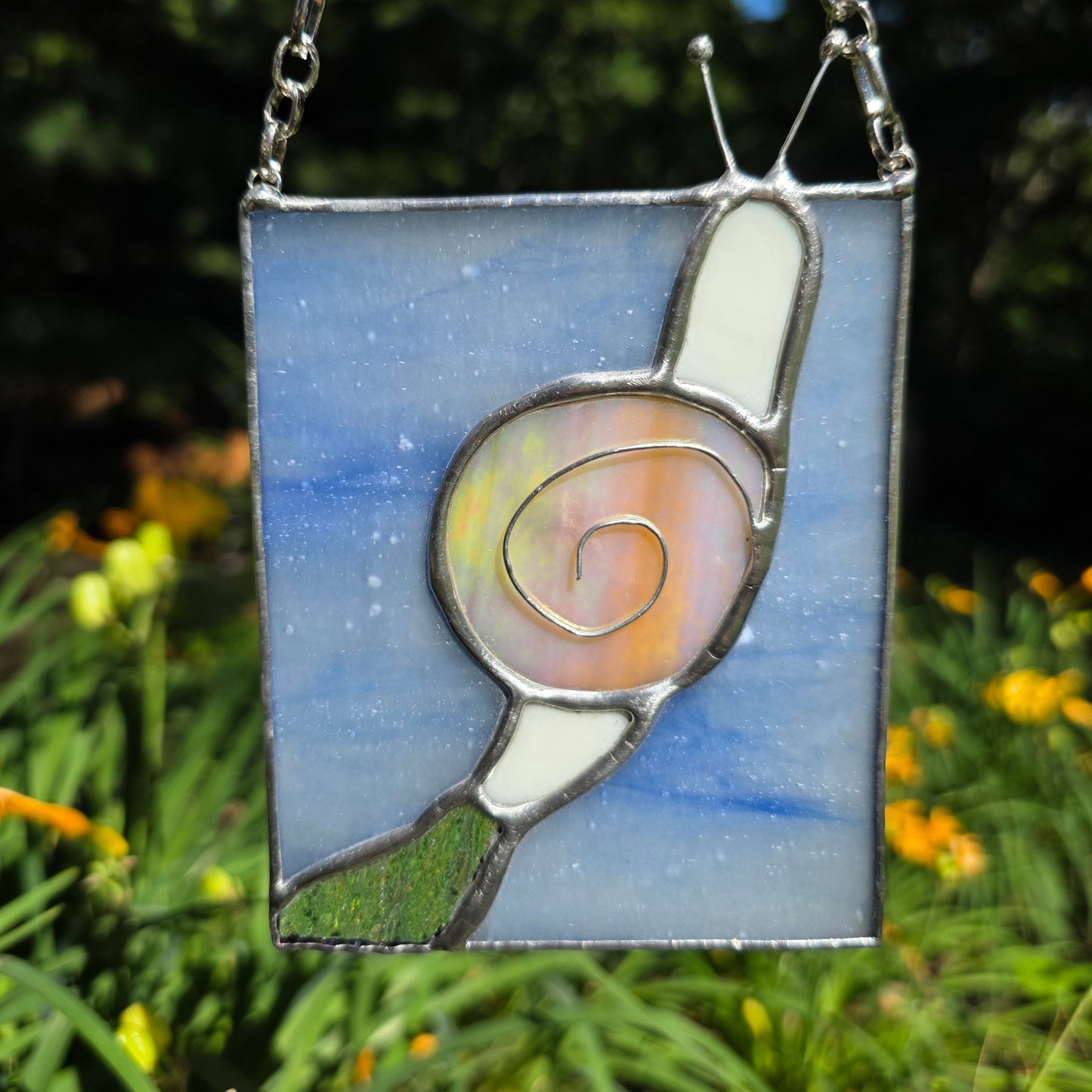 Cream Snail Stained Glass